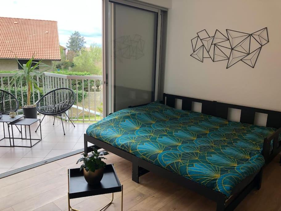 Studio Moderne, Terrasse Et Parking Romans-sur-Isère Exterior foto